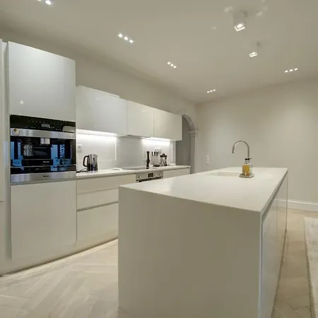 L'Appartement *